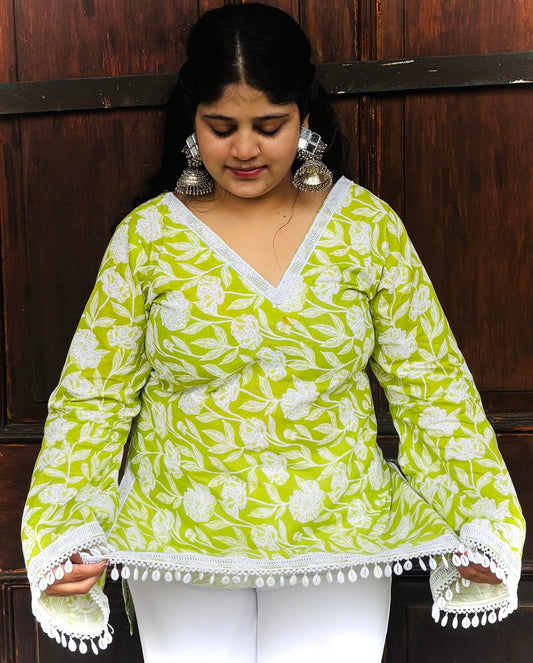 Bell Sleevs V-Neck Kurti
